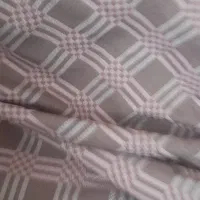 خانمی ۴۰ ساله نیازمند کاردرمنزل