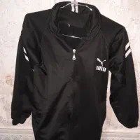 تعدادی لباس ورزشی