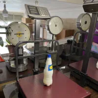 باسکول ۲۰۰ و ۳۰۰ کیلویی|فروشگاه و مغازه|ورامین, ورامین|دیوار