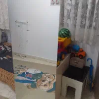 یک عدد اینه کاملا سالم درحد نو