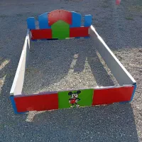 تخت خواب نوجوان بزرگ