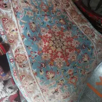 فرش  دستباف با دو نخ ابریشم بسیار زیبا و نفیس۴۰ رج