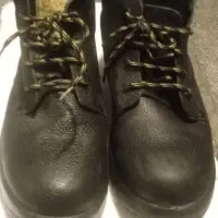 کفش کار ایمنی