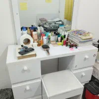 تخت و میز ارایشی