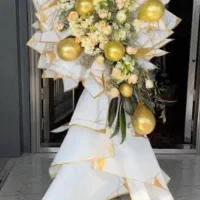 دسته گل ایستاده تولدنوزاد عقدشادی تاج گل افتتاحیه