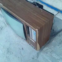 تلویزیون قدیمی .چوبی|تلویزیون و پروژکتور|کرمانشاه, |دیوار