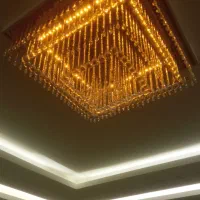 طراحی لوستر های کریستالی مربع