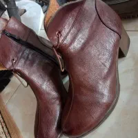 بوت|کیف، کفش، کمربند|مشکیندشت, |دیوار