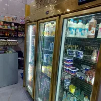 یخچال ۳ در  مغازه