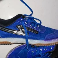 کتونی فوتسال نوسایز43