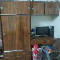 کمد لباس و میز تحریر