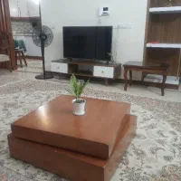 میز وسط گردان