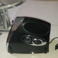 چرخ گوشت|خردکن، آسیاب، غذاساز|گلبهار, شهر جدید گلبهار|دیوار