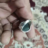 انگشتر یشم یمنی|کلکسیون اشیاء عتیقه|هندیجان, |دیوار