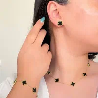 گوشواره بخیه ای ، نیم ست و میخی