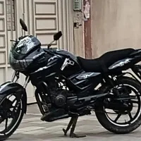 اپاچی 180 کاستوم