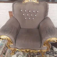 مبل هفت نفره با میز جلومبلی یا میز عسلی