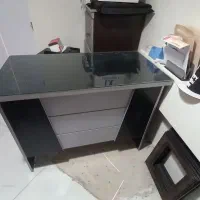 میز اداری|دفتر کار|سمنان, |دیوار