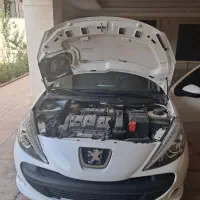 ۲۰۷ مدل ۹۸ سفید بدون رنگ در حد صفر
