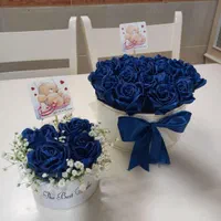 گل روبانی دسته گل و باکس و باکس پول