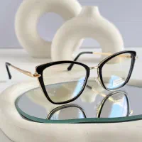 فروش عینک طبی و آفتابی (بصورت عمده)