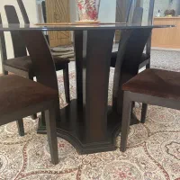 میز وصندلی ناهارخوری ودکورویترین