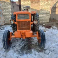 تراکتور نارنجی