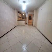 ۴۷متر/خوش نقشه/مناسب سرمایه گذاری/خ داورزنی