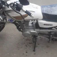 موتور فروشی هوندا برند زمرد کویر ۱۲۵
