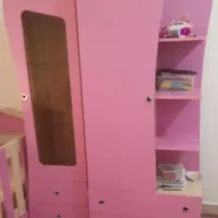 کمد دخترانه تمیز و سالم