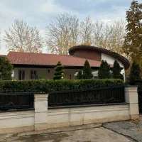 استخدام نیروی خدماتی جهت کار در دفتر املاک