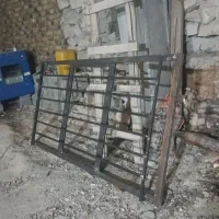پنجره1.10در2.30اهنی