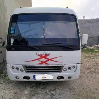 مینی بوس ایسوزو
