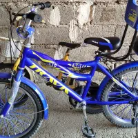 یک دوچرخه 20و16بفروش میرود