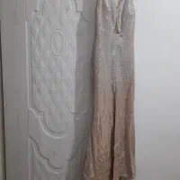 لباس مجلسی|لباس|تربتحیدریه, حسنی بالا|دیوار