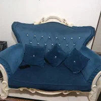 مبل هفت نفره با میز عسلی در حد نو