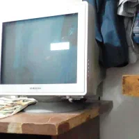 یک عدد کامپیتوروندوز ۷|رایانه رومیزی|ایلخچی, |دیوار