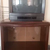 تلوزیون شهاب با میز