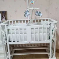 تخت گهواره ی کودک(در حد صفر)