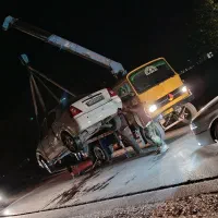 جرثقیل کفی و یدک کش