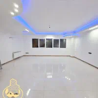 آپارتمان// 3 خواب 130مترخوش نقشه// فول امکانات