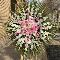 تاج گل برای مسجد و مجلس ترحیم