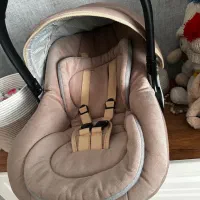 یک عدد کریر و ساک حمل