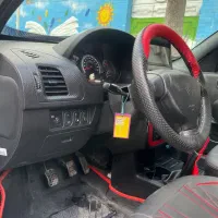 کوییک آر سفید قرمز مدل ۱۴۰۱|خودرو سواری و وانت|مشهد, رستگار|دیوار