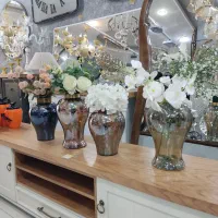 گل و‌گلدان