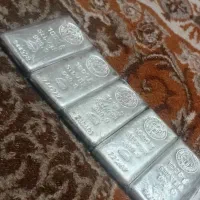 طلا و ۵ عدد شمش نقره به قیمت روز
