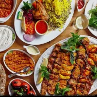 کارگر ساده اقا در کافه رستوران