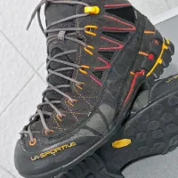 کفش کوهنوردی استوک اورجینال مارک سالومون فرانسه|کیف، کفش، کمربند|شیراز, علوم پزشکی|دیوار