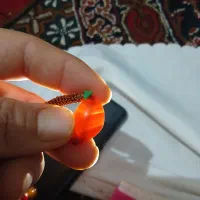 یک مهره کهنه|کلکسیون اشیاء عتیقه|اقبالیه, |دیوار