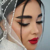 تخفیف ویژه میکاپ و شینیون cip|خدمات آرایشگری و زیبایی|قم, آذر (نکویی)|دیوار